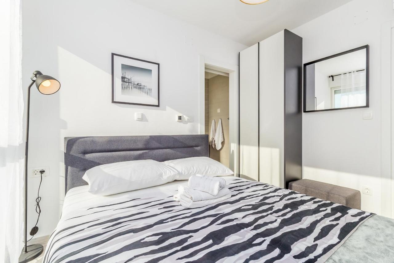 Apartments Solis Lacus Penthouse Нивице Екстериор снимка