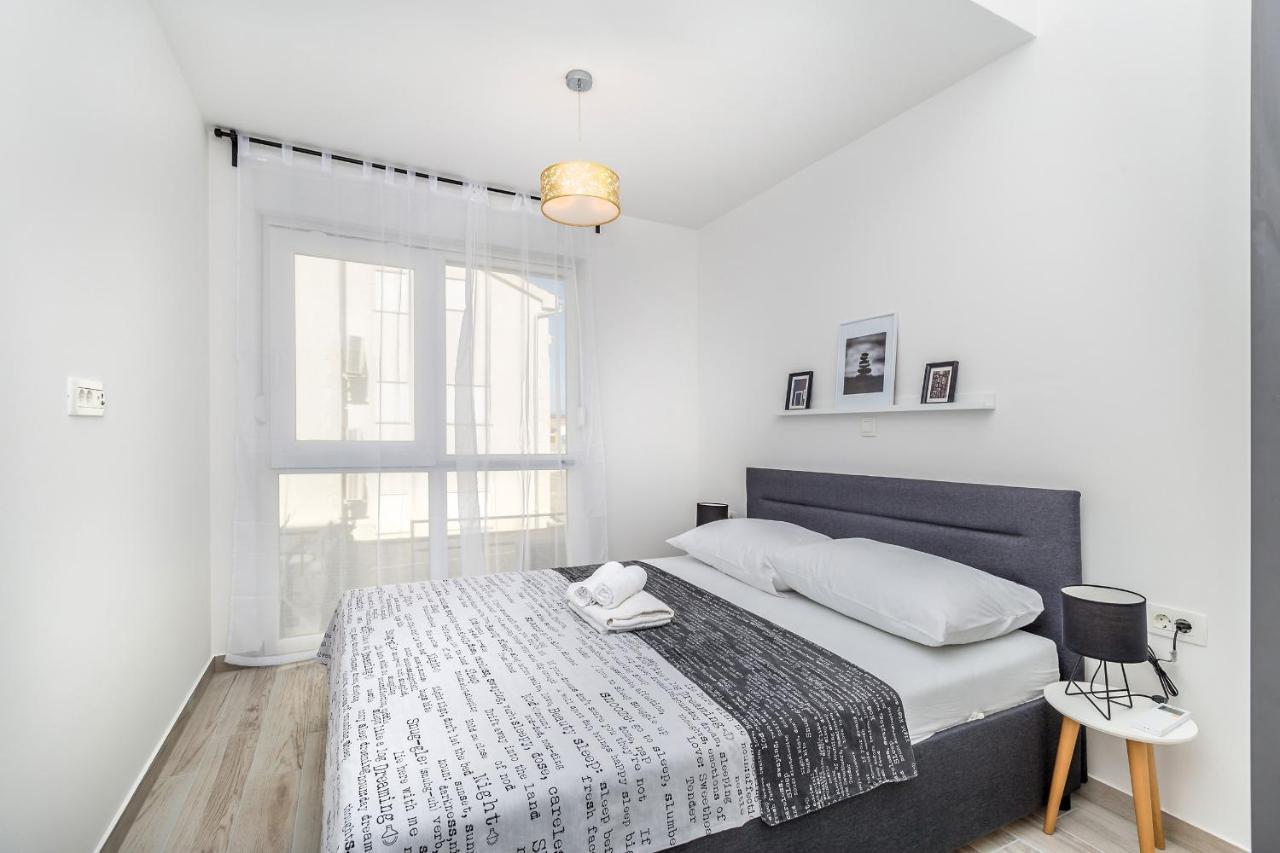 Apartments Solis Lacus Penthouse Нивице Екстериор снимка